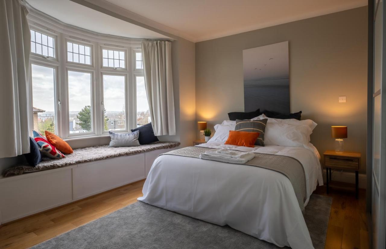Entire Home In Streatham With Lovely Views & Ultra Fast Wi-Fi Norbury  Exterior foto